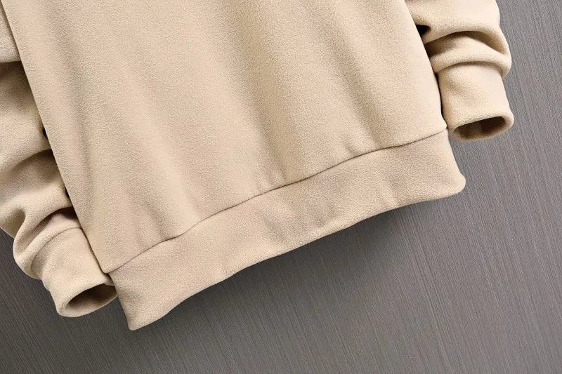 WARM FLEECE SWEATSHIRT